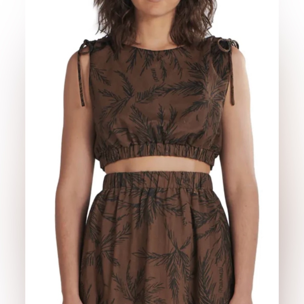 Charlie Holiday Chloe Top Size‎ Medium/6
